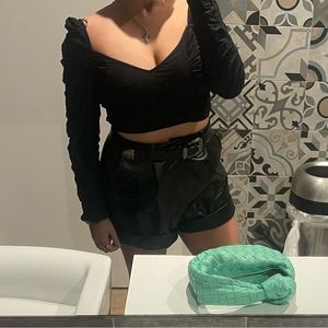 Long Sleeve Black V Neck crop top